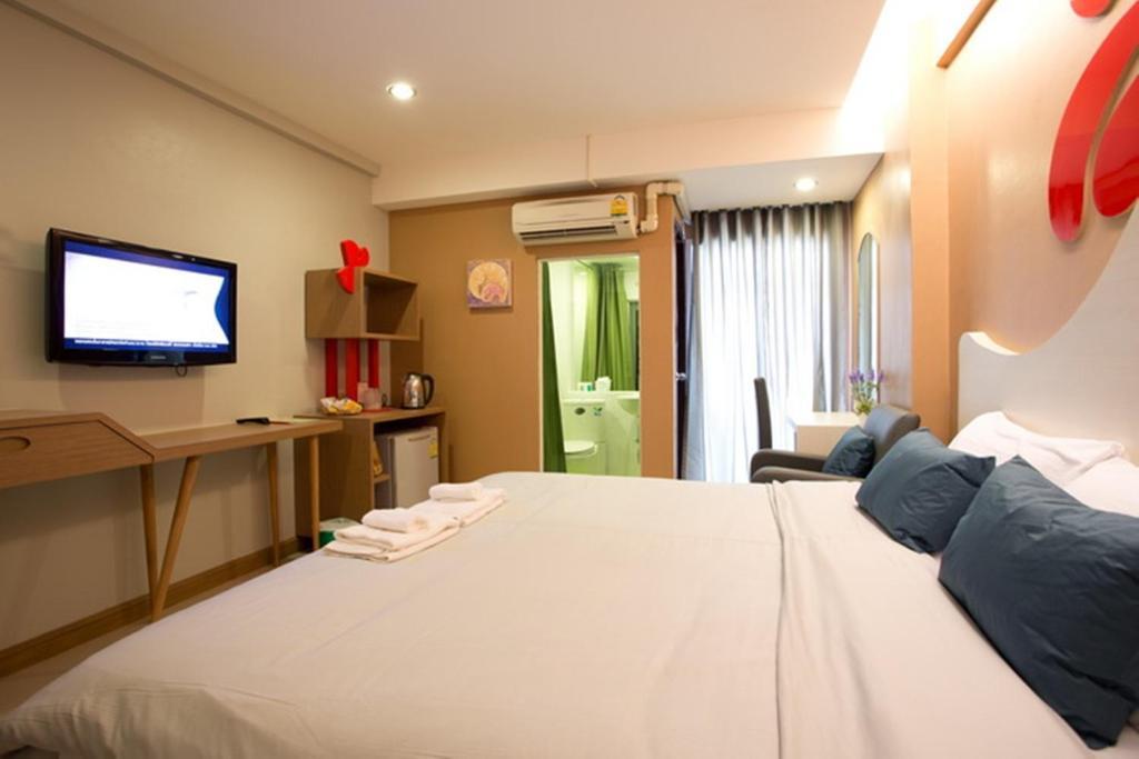 Sf Biz Hotel Khon Kaen Rum bild