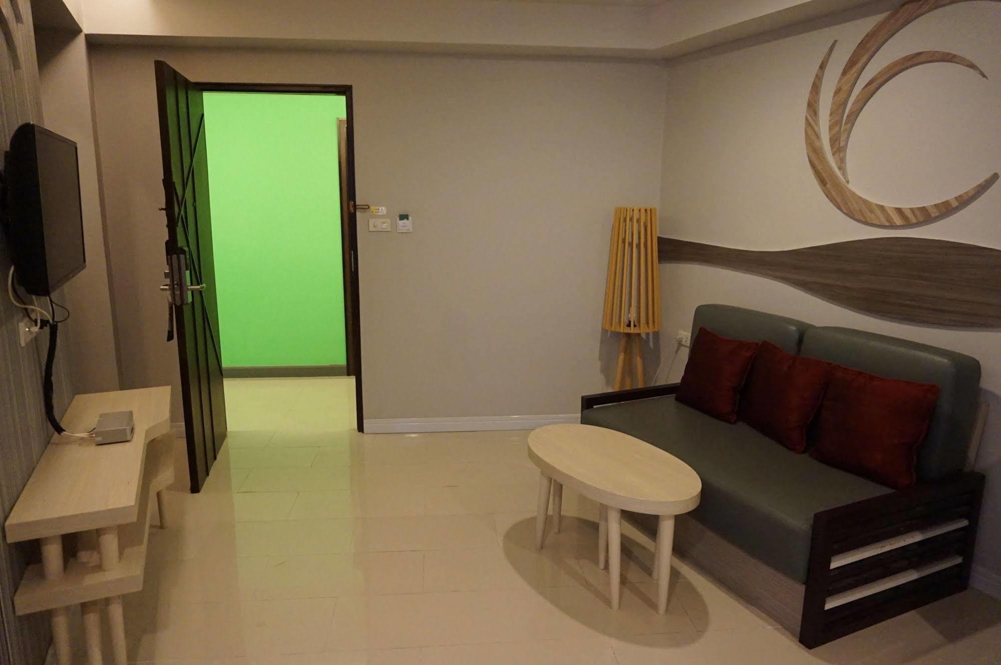 Sf Biz Hotel Khon Kaen Exteriör bild
