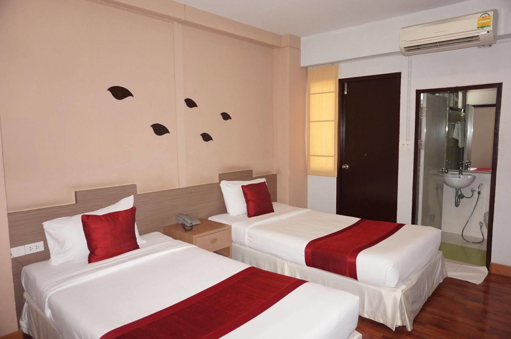 Sf Biz Hotel Khon Kaen Exteriör bild
