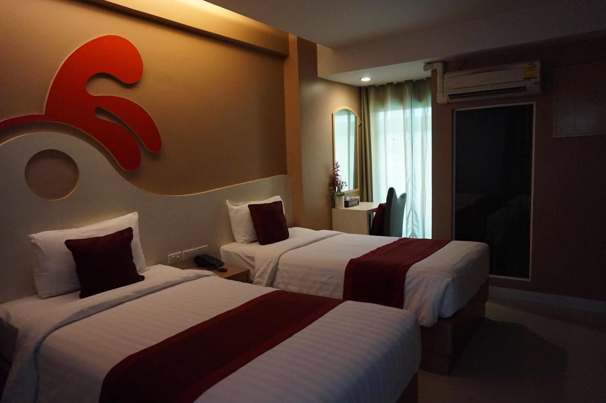 Sf Biz Hotel Khon Kaen Exteriör bild