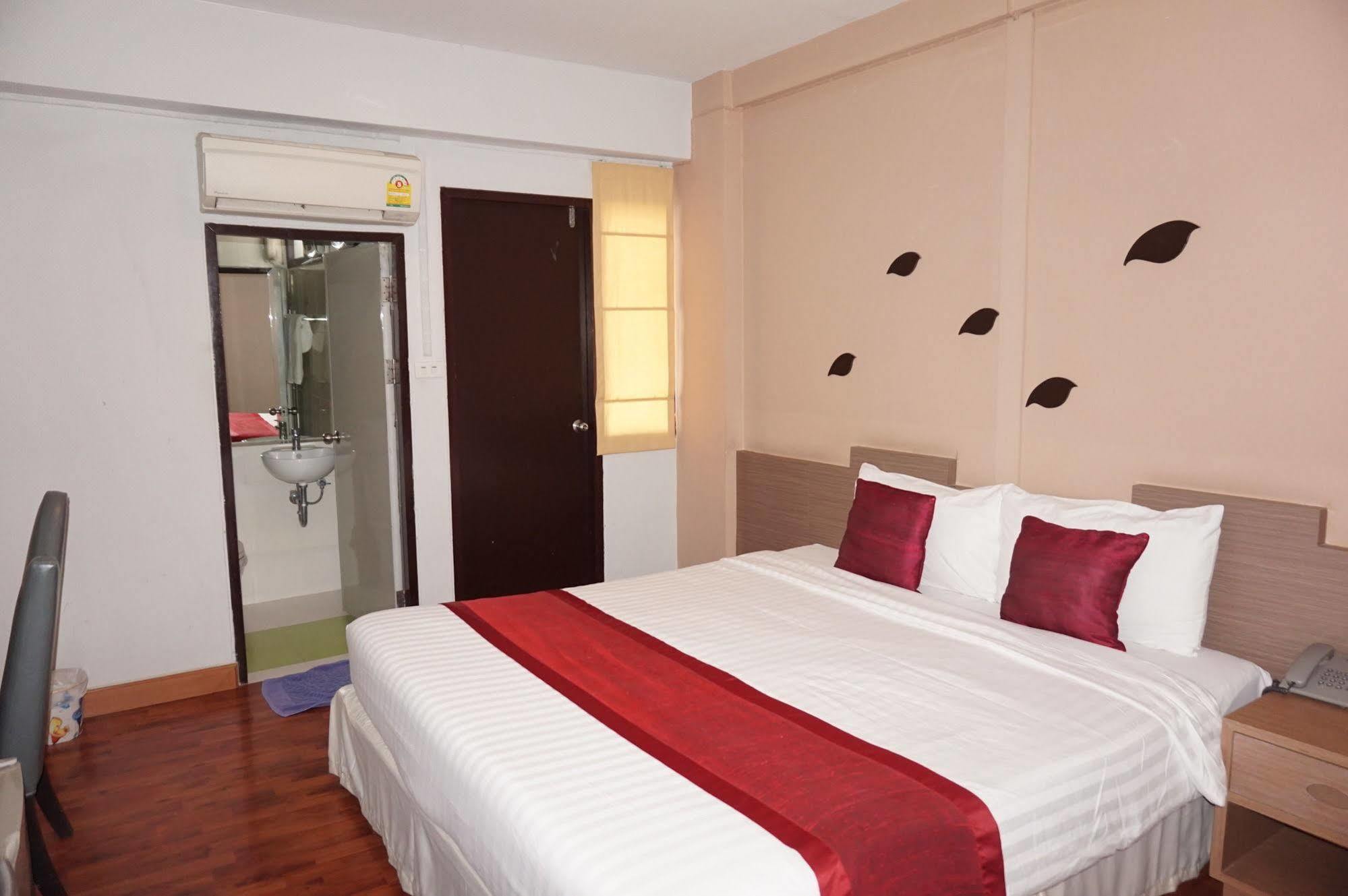 Sf Biz Hotel Khon Kaen Exteriör bild